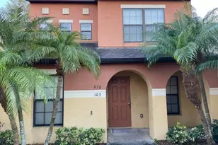 970 Luminary Cir, Melbourne, FL 32901 - Photo 1