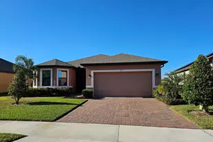 653 Old Country Rd S E, Palm Bay, FL 32909 - Photo 1