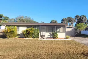 1048 Hazelwood Dr, Melbourne, FL 32935 - Photo 1