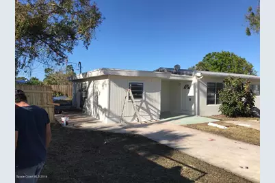 291 6th Court SW, Vero Beach, FL 32962 - Photo 1