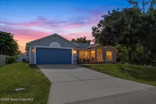 840 Avalon St SE, Palm Bay, FL 32909 - Photo 1