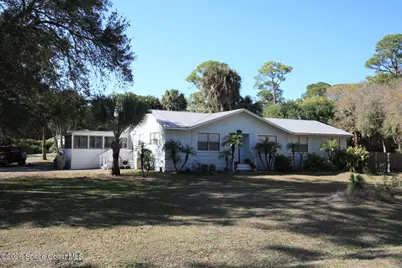 8205 93rd Avenue, Vero Beach, FL 32967 - Photo 1