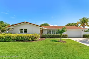 345 Dorset Dr, Cocoa Beach, FL 32931 - Photo 1