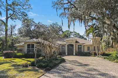 537 Acacia Avenue, Melbourne, FL 32904 - Photo 1