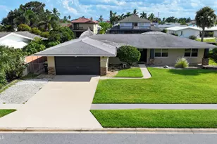 1745 E Riviera Dr NE, Merritt Island, FL 32952 - Photo 1