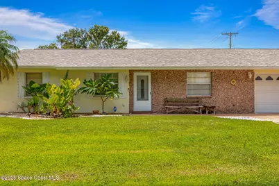 350 Riley Avenue NE, Melbourne, FL 32907 - Photo 1