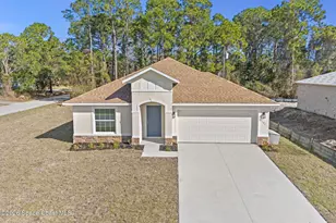101 Crosspoint St SE, Palm Bay, FL 32909 - Photo 1