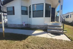 1334 Barefoot Circle N, Barefoot Bay, FL 32976 - Photo 1