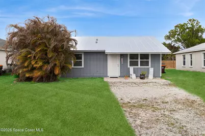 346 16th Place SW, Vero Beach, FL 32962 - Photo 1