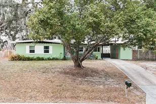 2 Holiday Ln S, Titusville, FL 32796 - Photo 1