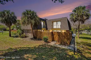 3915 Vista Oaks Cir NE, Palm Bay, FL 32905 - Photo 1