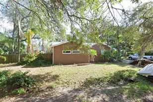 5813 Rose Ln, Tampa, FL 33618 - Photo 1