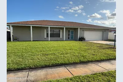 1725 E Riviera Drive, Merritt Island, FL 32952 - Photo 1