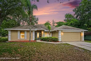 558 Barber St, Sebastian, FL 32958 - Photo 1