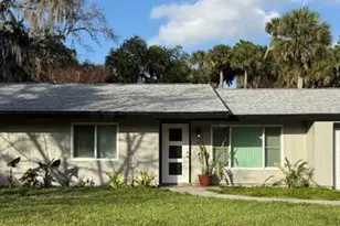 721 Riviera Dr NE, Palm Bay, FL 32905 - Photo 1