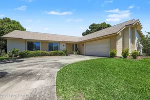 1335 Golf Vista Ct NE, Palm Bay, FL 32905 - Photo 1