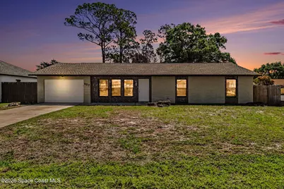 427 Frankford Avenue NW, Palm Bay, FL 32907 - Photo 1