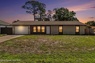 427 Frankford Ave NW, Palm Bay, FL 32907 - Photo 1