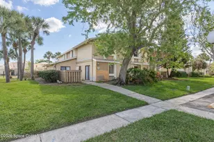1020 NE Abada Ct NE, Palm Bay, FL 32905 - Photo 1