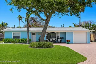 125 W Gadsden Ln, Cocoa Beach, FL 32931 - Photo 1