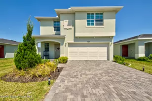 712 Papillon St SW, Palm Bay, FL 32908 - Photo 1