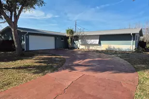655 N Robin Way, Satellite Beach, FL 32937 - Photo 1