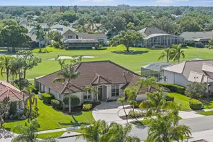 692 Nicklaus Dr, Melbourne, FL 32940 - Photo 1