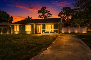 1385 Gillott St NW, Palm Bay, FL 32907 - Photo 1