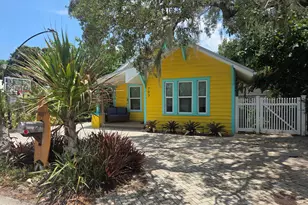 703 Shady Ln, Melbourne, FL 32935 - Photo 1