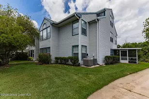 4895 Lake Waterford Way W, Melbourne, FL 32901 - Photo 1