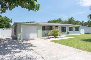 347 S Lakeside Dr, Satellite Beach, FL 32937 - Photo 1