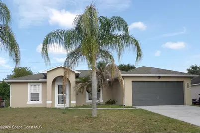 998 Camden Avenue NW, Palm Bay, FL 32907 - Photo 1