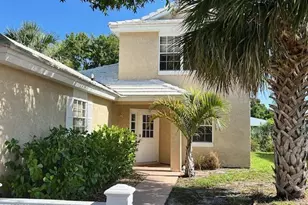 834 Wateroak Dr NE, Palm Bay, FL 32905 - Photo 1