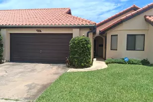 613 Manatee Dr, Satellite Beach, FL 32937 - Photo 1