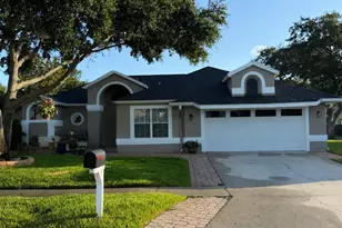 354 Lake Victoria Cir, Melbourne, FL 32940 - Photo 1