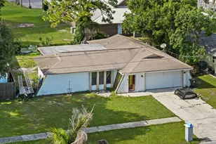 988 Pineland Dr, Rockledge, FL 32955 - Photo 1