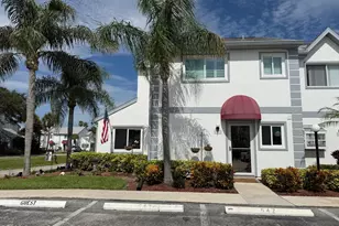 542 N Seaport Blvd, Cape Canaveral, FL 32920 - Photo 1