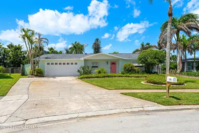 565 W Gateway Court, Merritt Island, FL 32952 - Photo 1