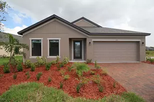 561 Dillard Dr SE, Palm Bay, FL 32909 - Photo 1