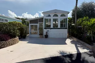 885 Horizon Ln, Melbourne Beach, FL 32951 - Photo 1