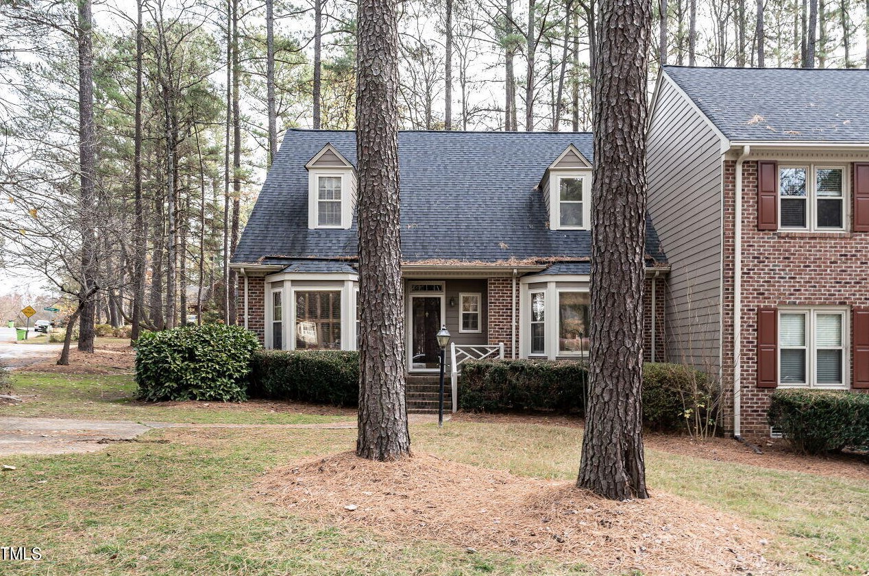 1301 Slatestone Ct, Raleigh, NC 27615-4382