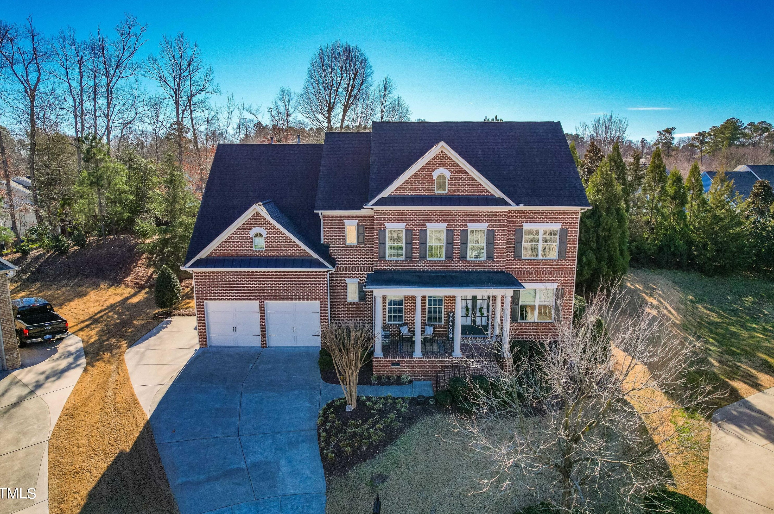 10008 Hidden Vale Dr, Raleigh, NC 27614-7325