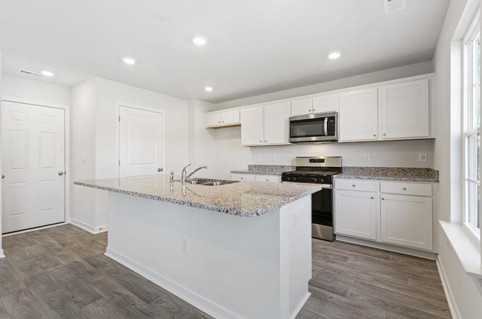 3030 Paradise Way, Sanford NC  27332-6927 exterior