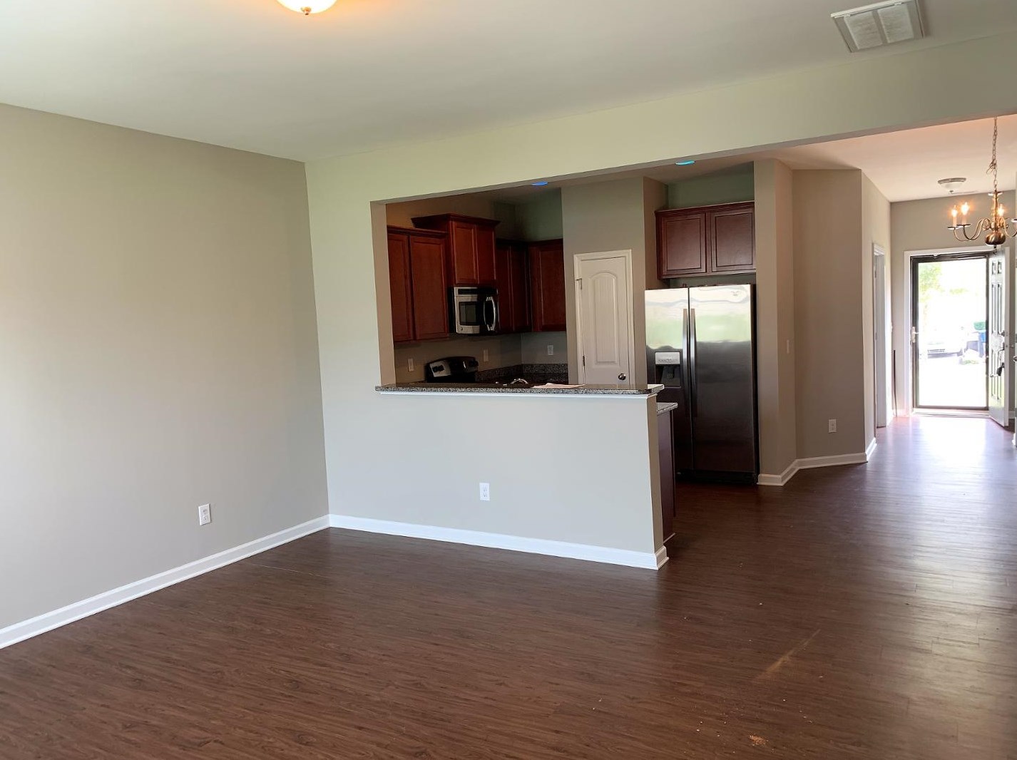 2208 Sunny Cove Dr, Raleigh NC  27610-6460 exterior