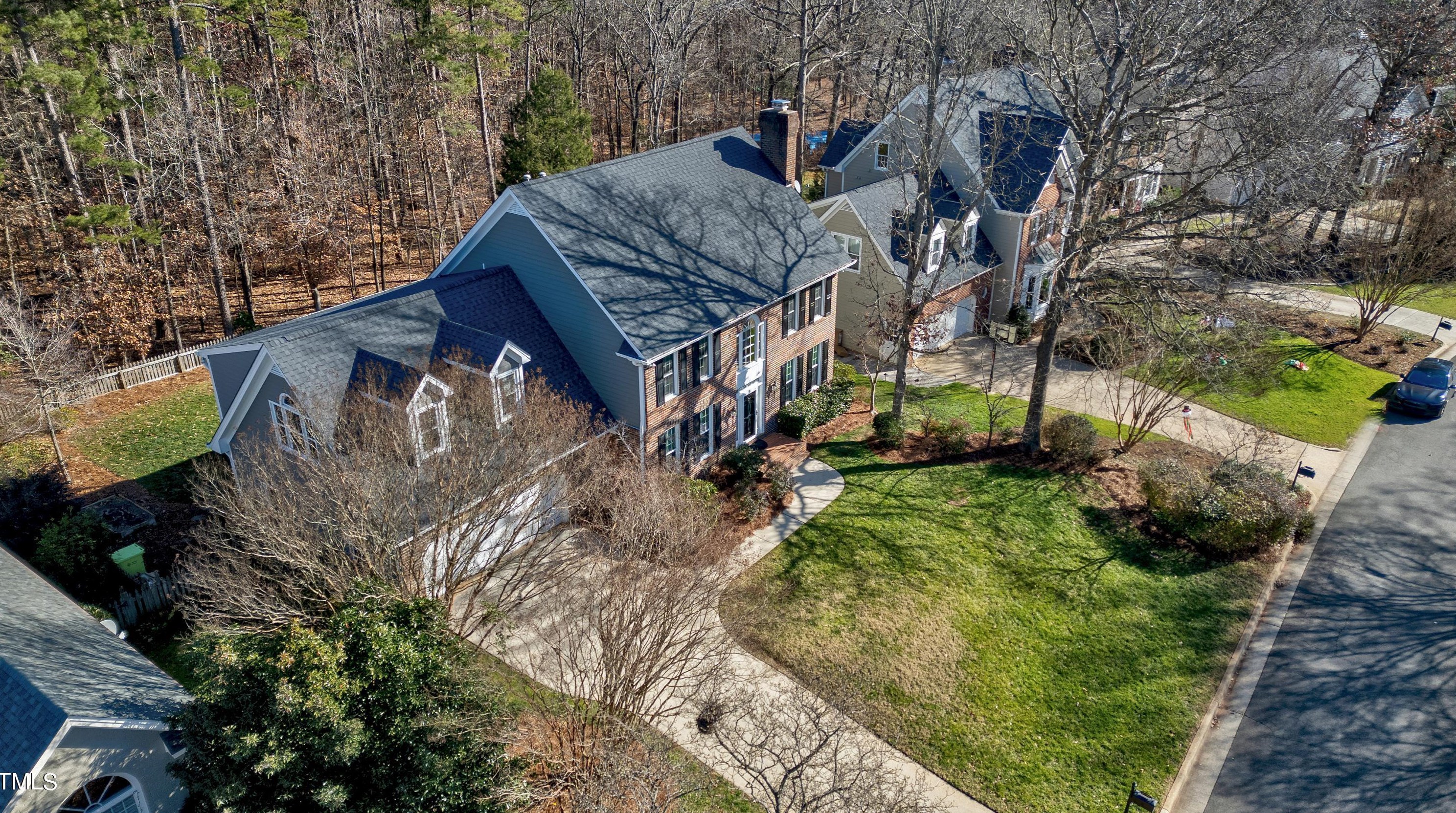 8928 Windjammer Dr, Raleigh, NC 27615-1824