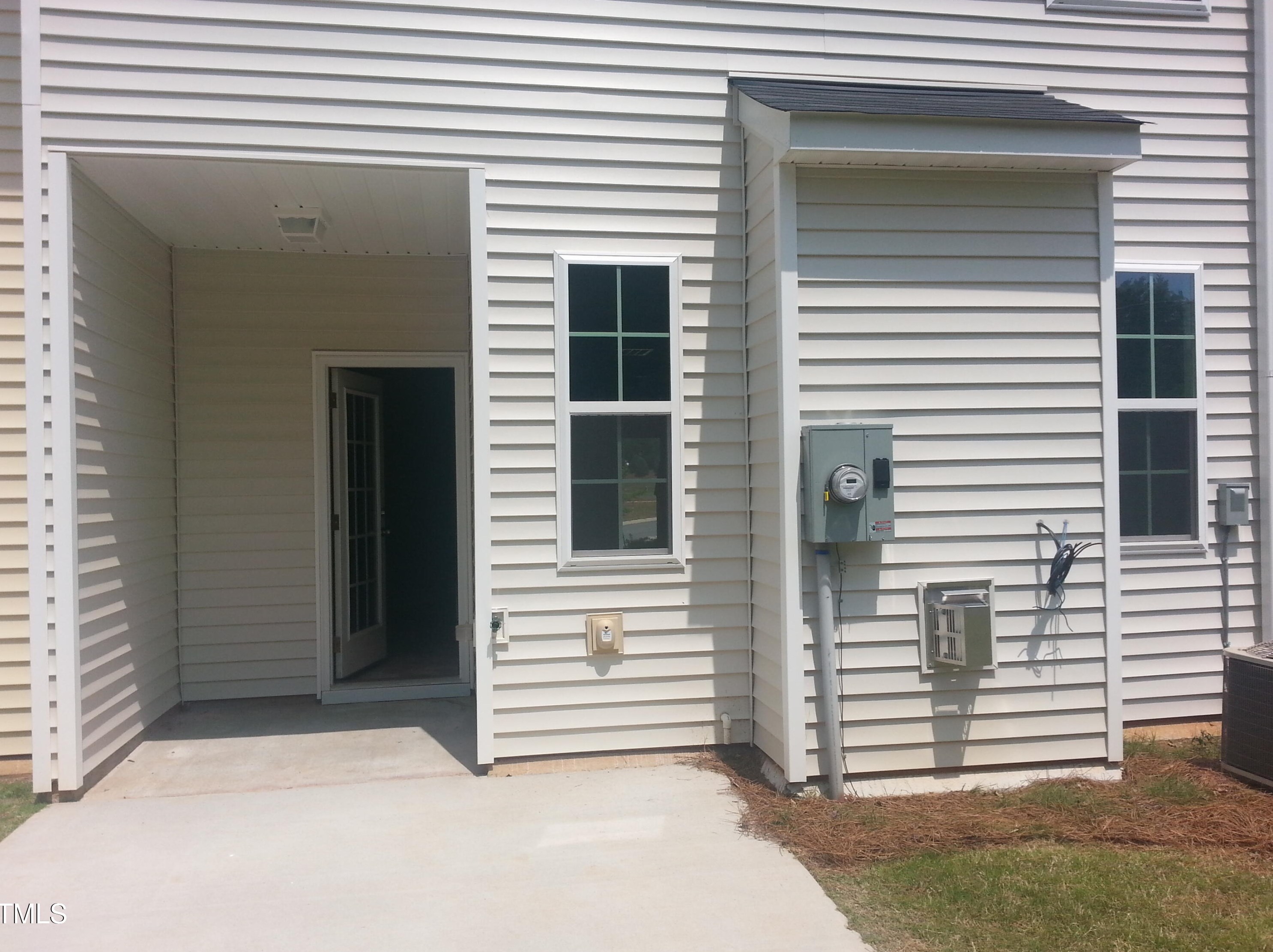 2369 Hartfield Cir, Winston Salem, NC 27103-6846