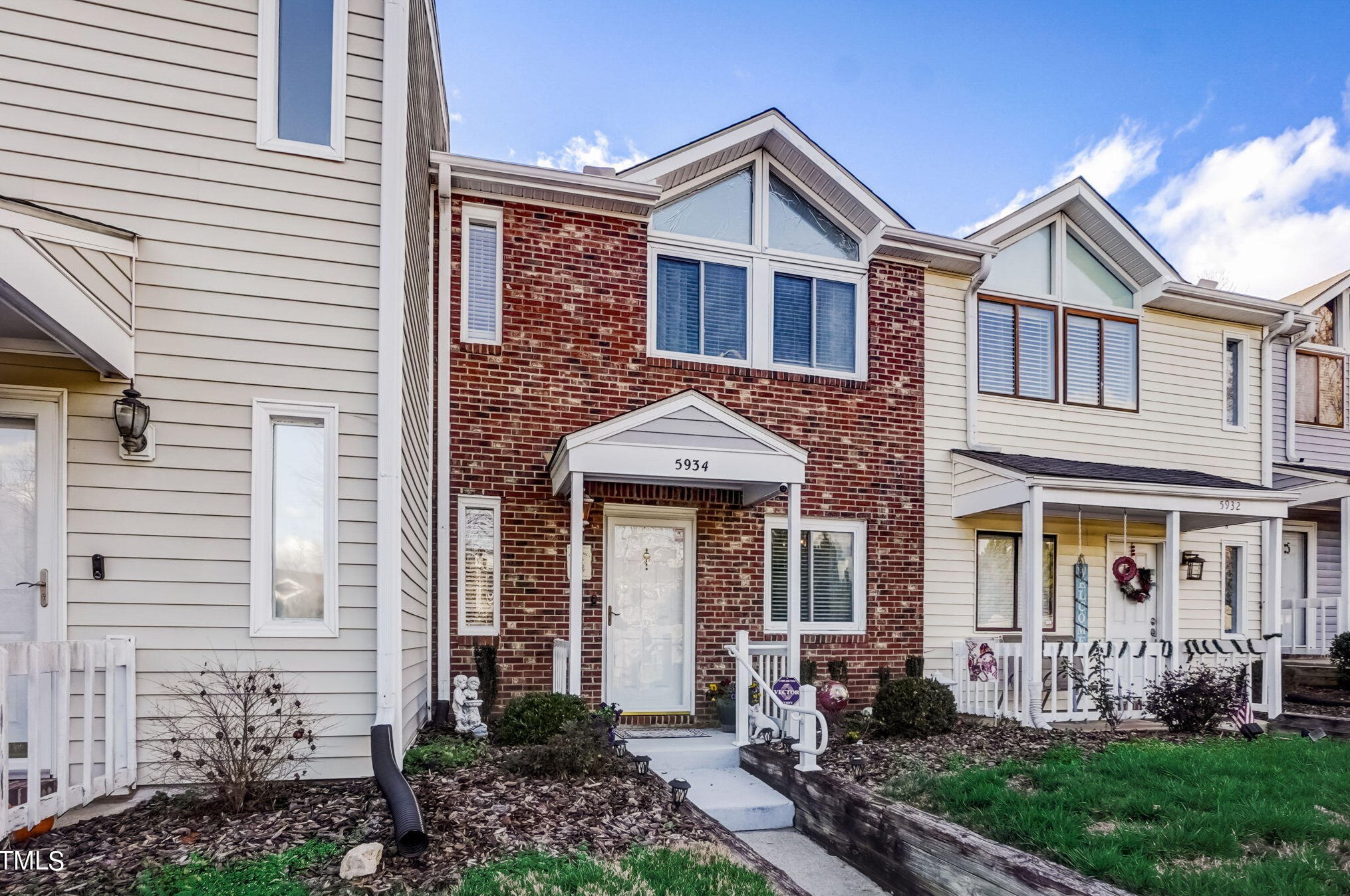 5934 Shady Grove Cir, Raleigh, NC 27609