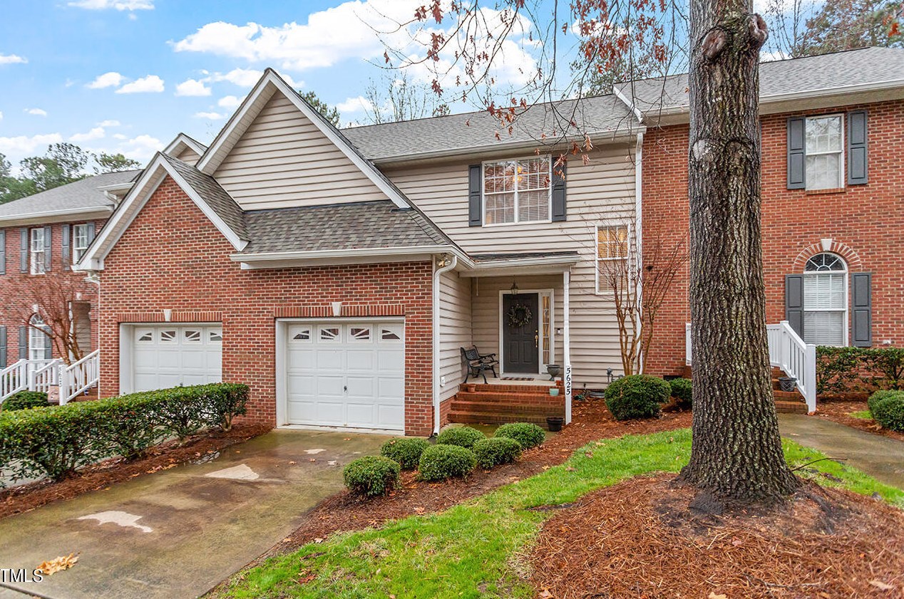 5625 Picnic Rock Ln, Raleigh, NC 27613-2067