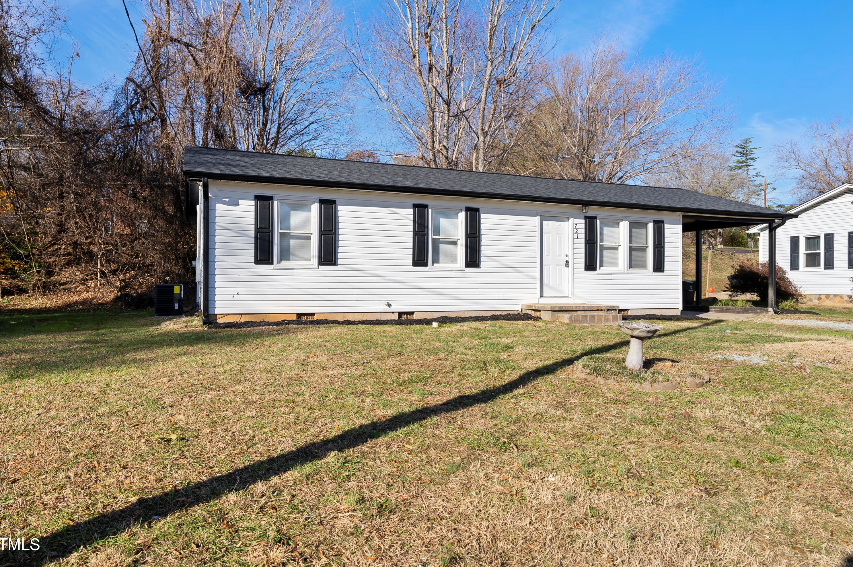 721 Henry St, Roxboro, NC 27573