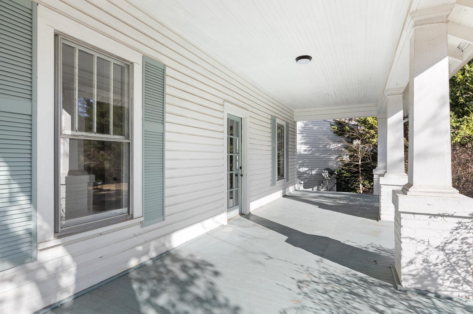 2426 Vesson Ave, Durham, NC 27707-1435